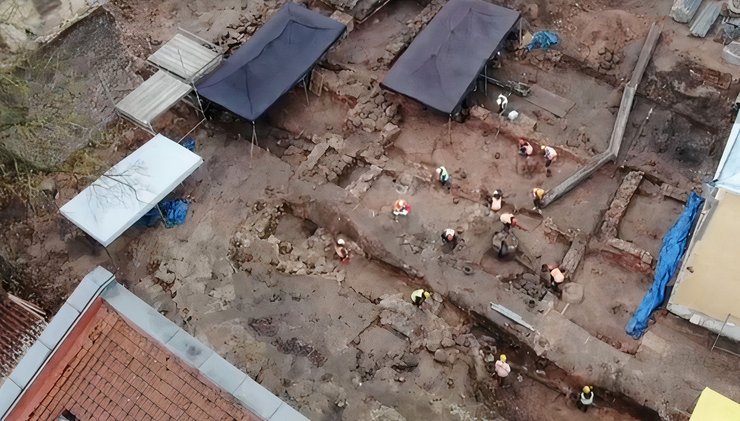 Тарту, раскопки, археологи, находки