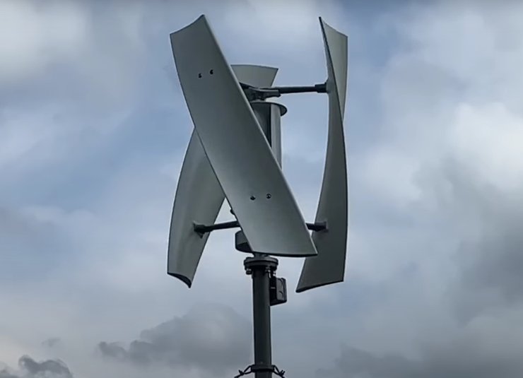 Вертикальный ветрогенератор, фото