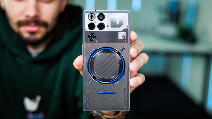 Ігровий смартфон RedMagic 11 Pro із системою охолодження