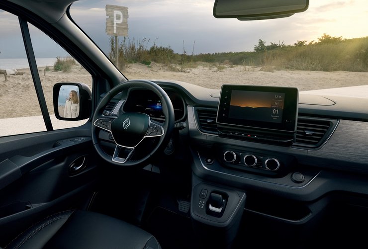 Салон рено трафік