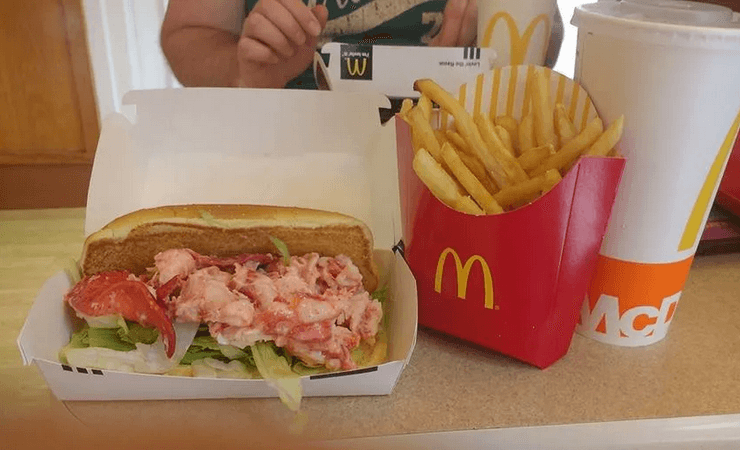 Елітний McDonald's пропонує унікальний асортимент страв