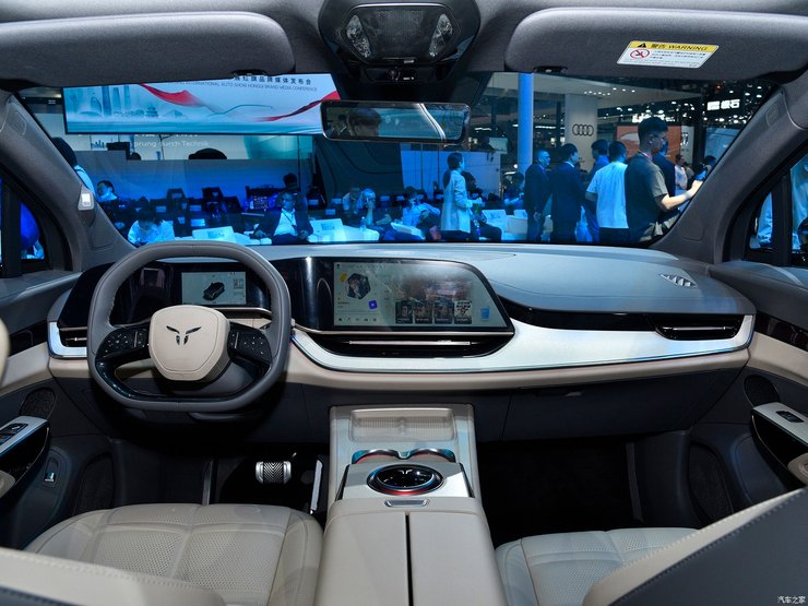 салон Hongqi EHS7, новый Hongqi EHS7, Электромобиль Hongqi, кроссовер Hongqi, новый Hongqi EHS7, электромобиль Hongqi