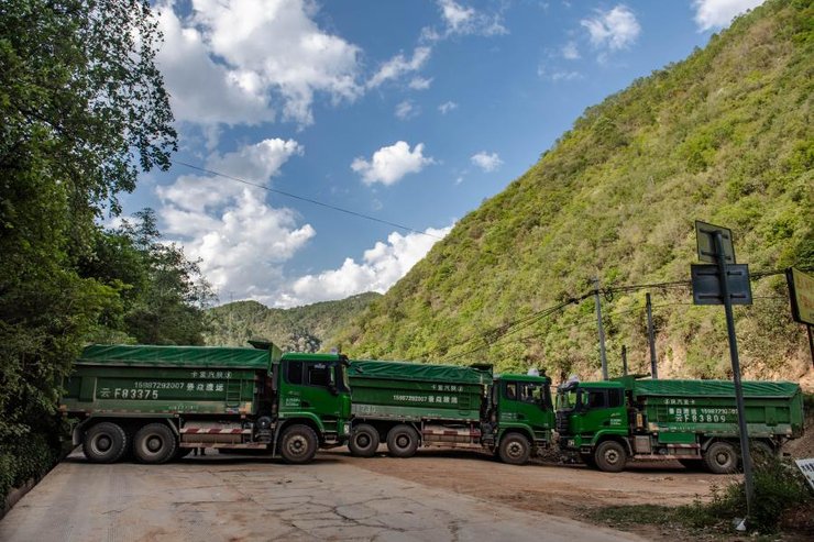 слоны, стадо, китай