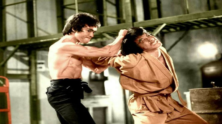 Брюс Лі, Вихід Дракона, фільми з брюсом лі, історія брюса лі, біографія брюса лі, життя і смерть брюса лі, фільми про єдиноборства, джекі чан, фільми з джекі чаном,