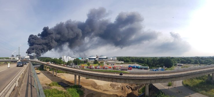 Bayer, завод, взрыв на заводе, германия