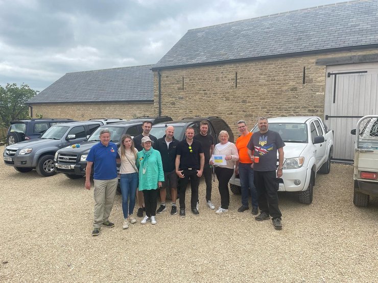 Джеремі Кларксон, Ферма Кларксона, шоу Top Gear, The Grand Tour, гуманітарна допомога, Toyota Hilux, Ford Ranger