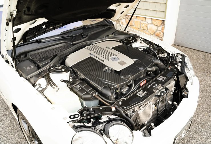 Mercedes V12 AMG