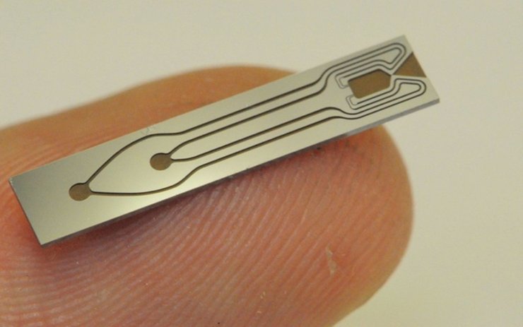 двигатель, спутник, ICE-Cube Thruster