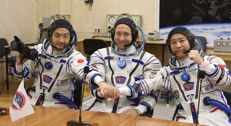 Йозо Хирано, Александр Мисуркин, Юсаку Маэдзава