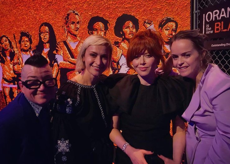 Галина Гатчінс, Наташа Ліоні фото