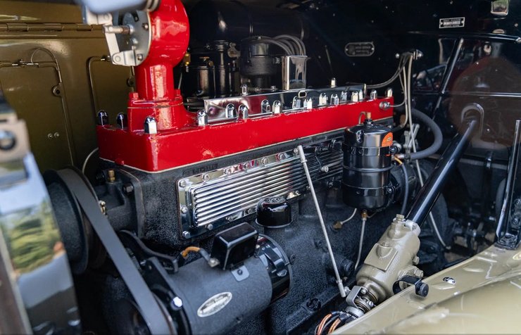 мотор Chrysler Imperial, Chrysler Imperial, Chrysler Imperial LeBaron