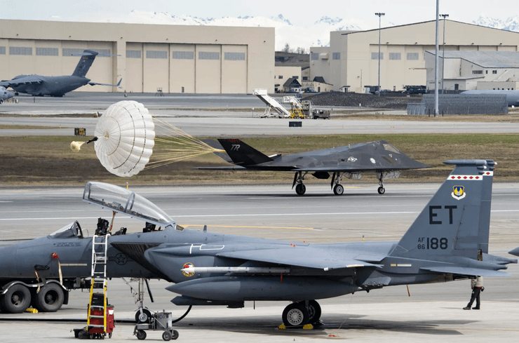 вывод из эксплуатации f-117