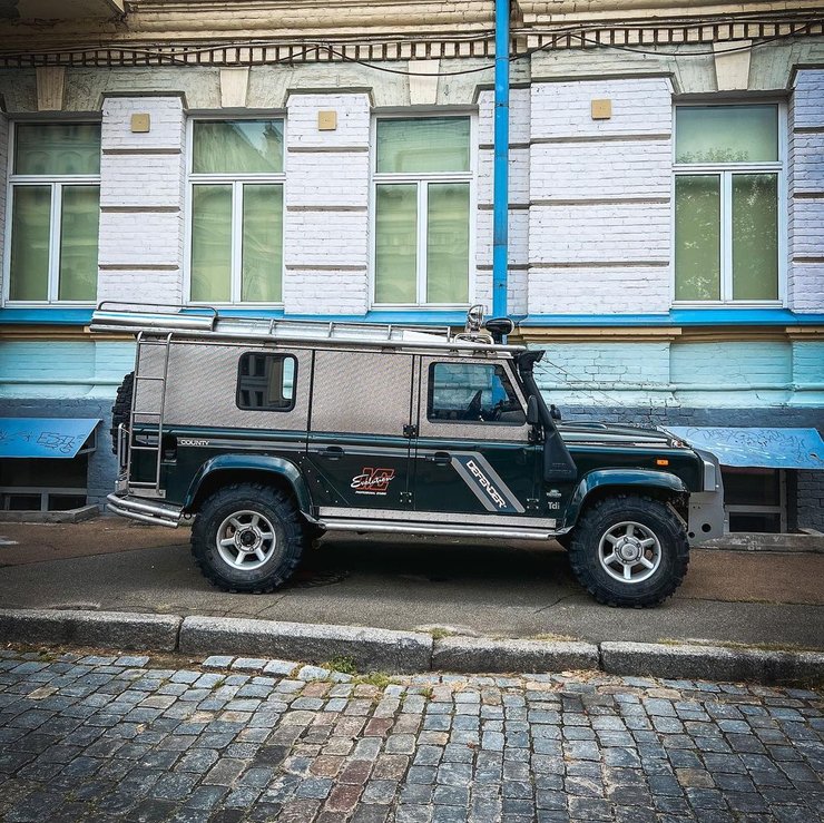 Land Rover Defender в Киеве