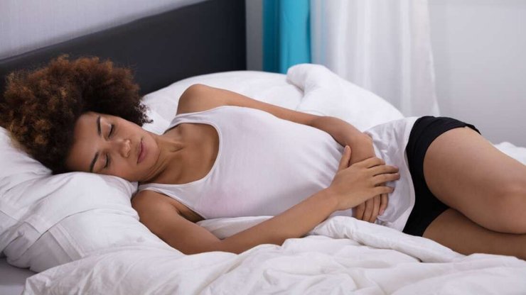 девушка, постель, боль, снимок