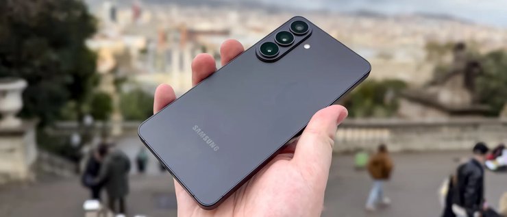 Samsung Galaxy S26 Plus смартфон