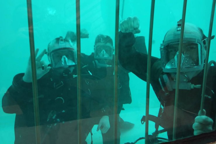 як навчають водолазів