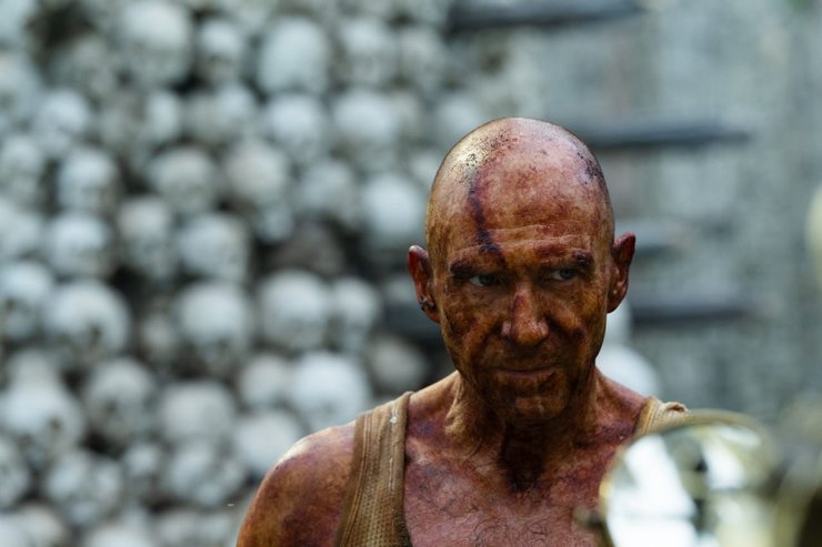 28 лет спустя фильм 2025, 28 лет спустя, дэнни бойл, джоди комер, рэйф файнс 2025, фильм про зомби 2025, фильм ужасов 2025, фильм зомби 2025