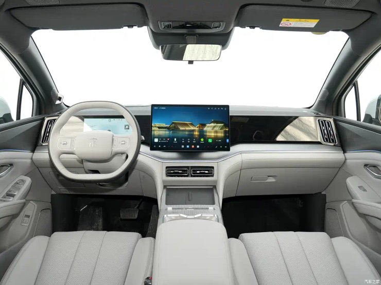 Салон BYD Song Ultra