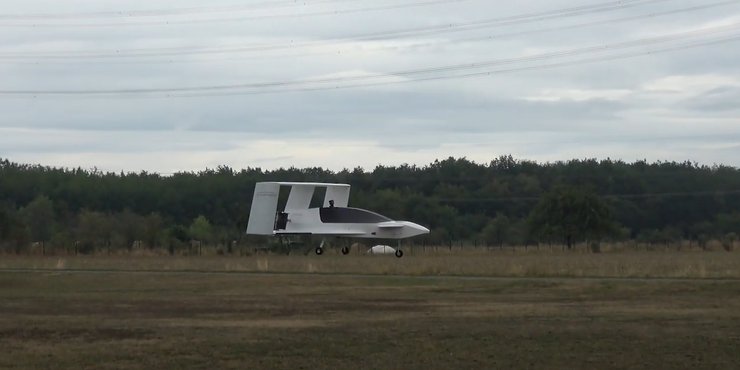самолет, J-2000