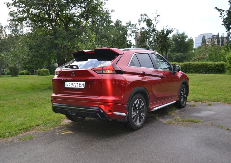 Міцубіші Екліпс Крос, Mitsubishi Eclipse Cross, новий Mitsubishi Eclipse Cross, кросовер Mitsubishi Eclipse, кросовер Mitsubishi