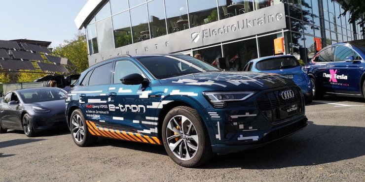 фото, электромобиль