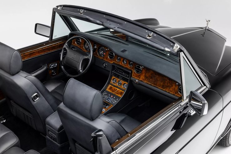 авто Уэйна Гретцки, Rolls-Royce Corniche, Уэйн Гретцки