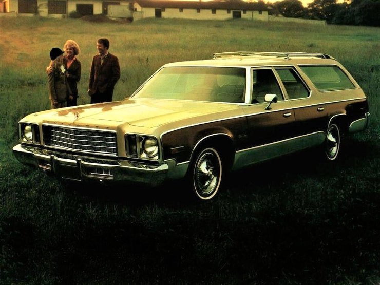 Plymouth Gran Fury Sport Suburban