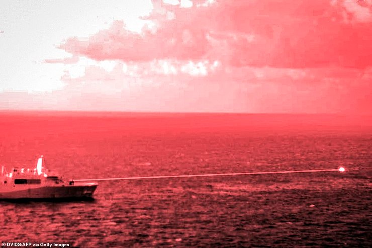 Десантно-вертолетный транспортный док, USS Portland , LPD 27)