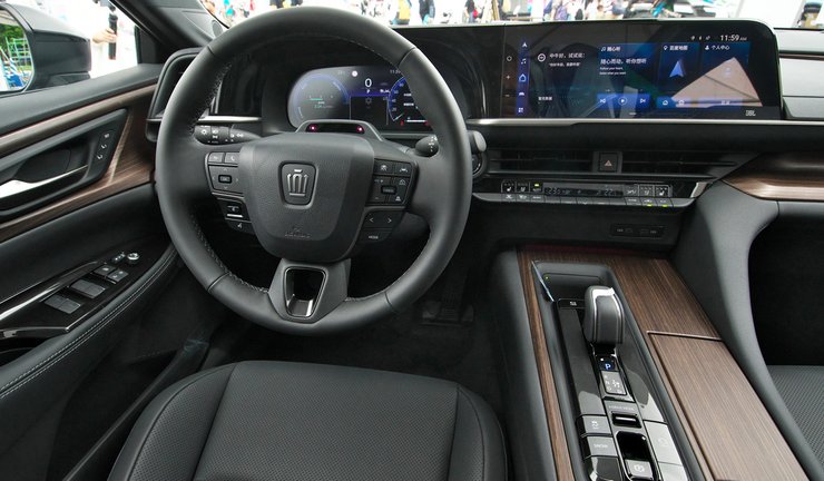 Toyota Crown Sedan, новая Toyota Crown, Toyota Crown, седан Toyota