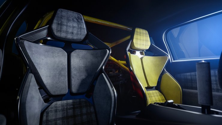 салон Renault 5 Turbo 3E, електромобіль Renault, Renault 5 Turbo