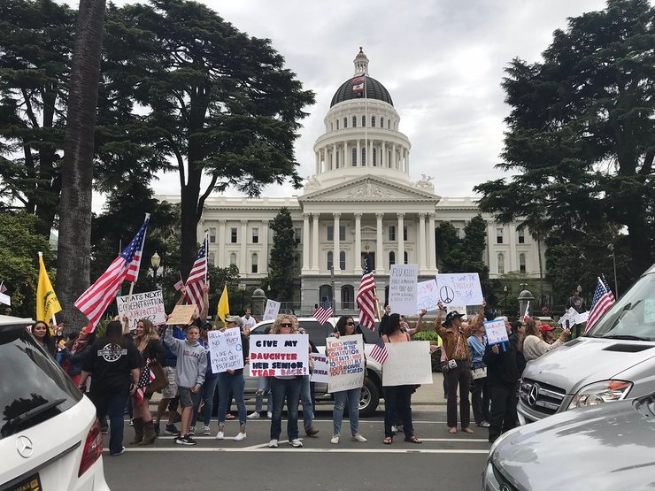 карантин, протесты против карантина, коронавирус