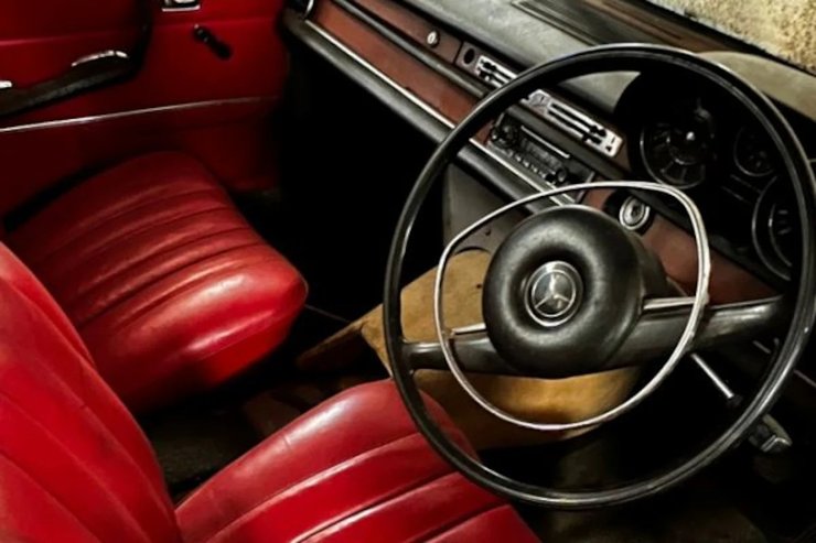 салон мереседес, коллекция авто, ретро авто, заброшенные авто, коллекция авто