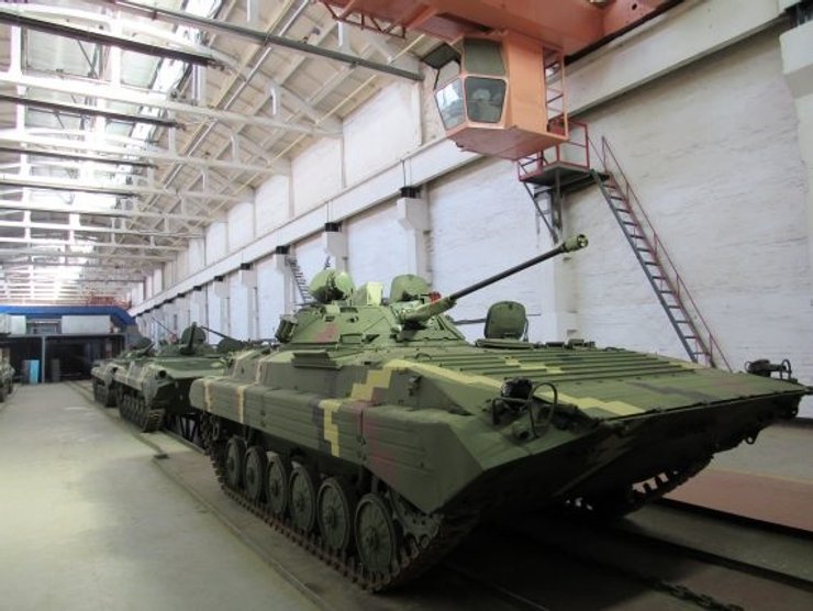 ЖБТЗ передал ВСУ семь БМП