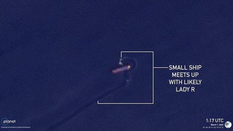 Lady R, корабель, порт Расон, зброя