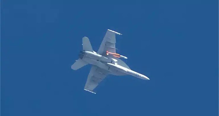 истребитель F/A-18