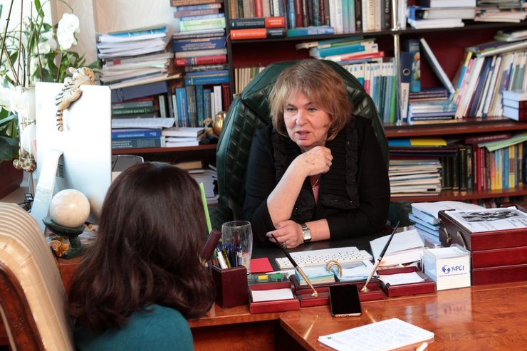 Інститут демографії та соціальних досліджень НАН України, Елла Лібанова