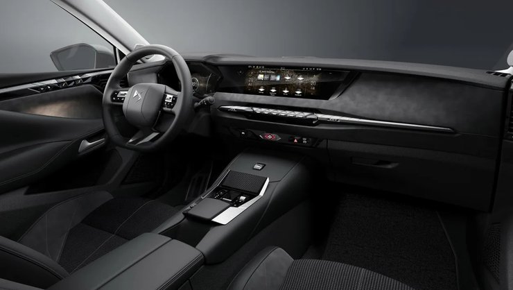 салон DS4, новый DS №4, электромобиль DS