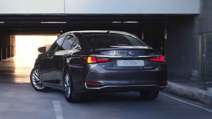 Lexus ES 300h