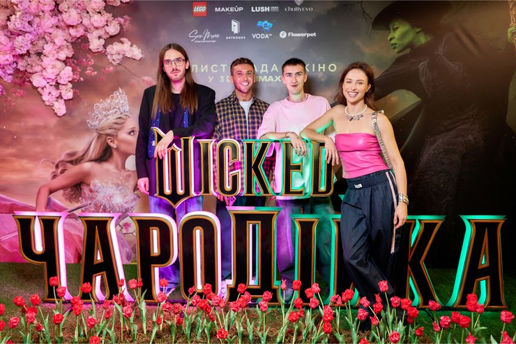 инфлуенсер Игорь Донских, блогер Кирилл Скачков и актриса Виктория Маремуха