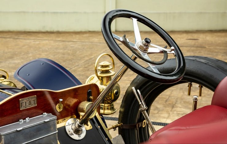 Салон FIAT 24-32 HP 1904