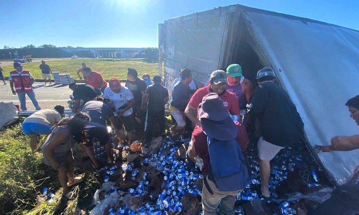 грузовик с пивом