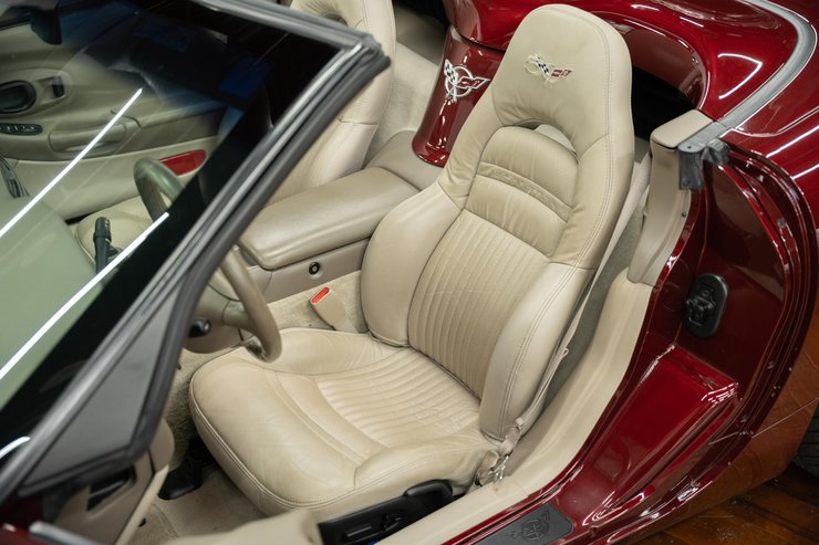 Салон Chevrolet Corvette