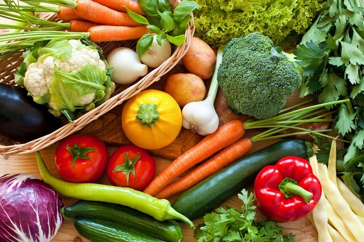 Зима вже близько, а разом зі зниженням температури прийде й підвищення цін на овочі