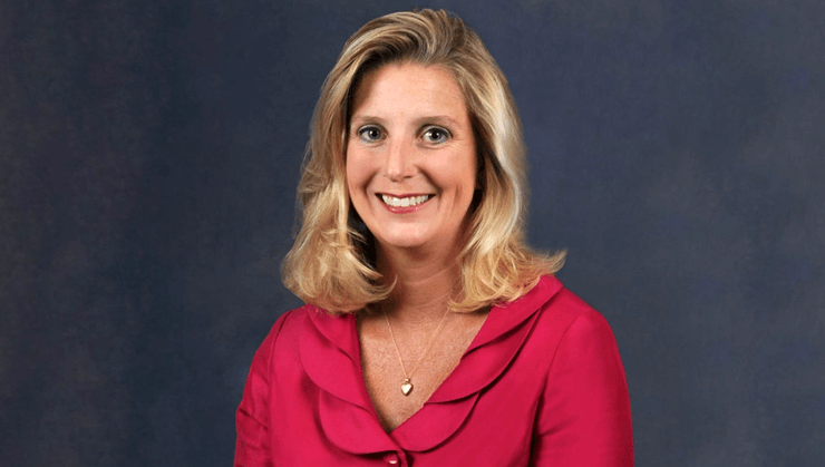 министр армии США Кристин Вормут, Кристин Вормут, армия США