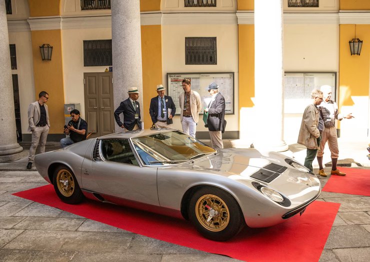 Lamborghini Miura, суперкар Lamborghini