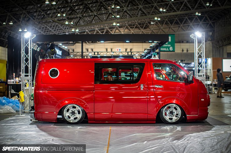 Toyota Hiace H200