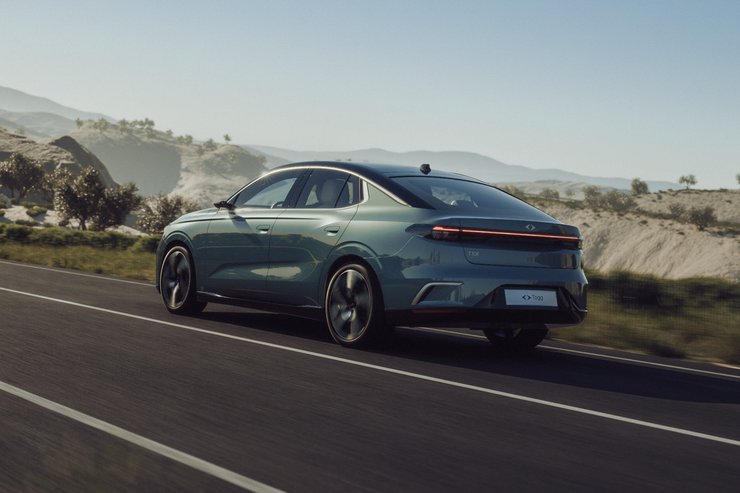 TOGG T10F, TOGG T10F 2025, электромобиль TOGG, турецкий электромобиль