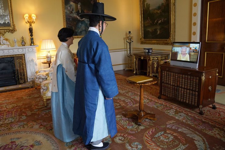 Королева Елизавета, работа, виндзорский замок