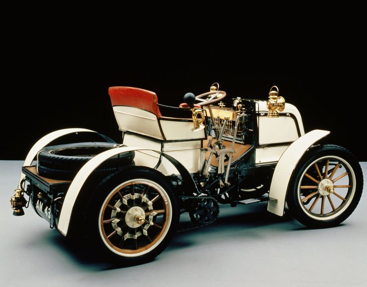 Микола фон Мекк, перший автомобіль в Україні, перший автомобіль в Україні, Daimler Phoenix