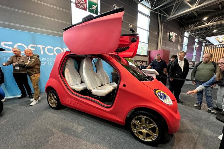 швейцарский электромобиль, электромобиль Softcar, дешевый электромобиль, дешевый электромобиль